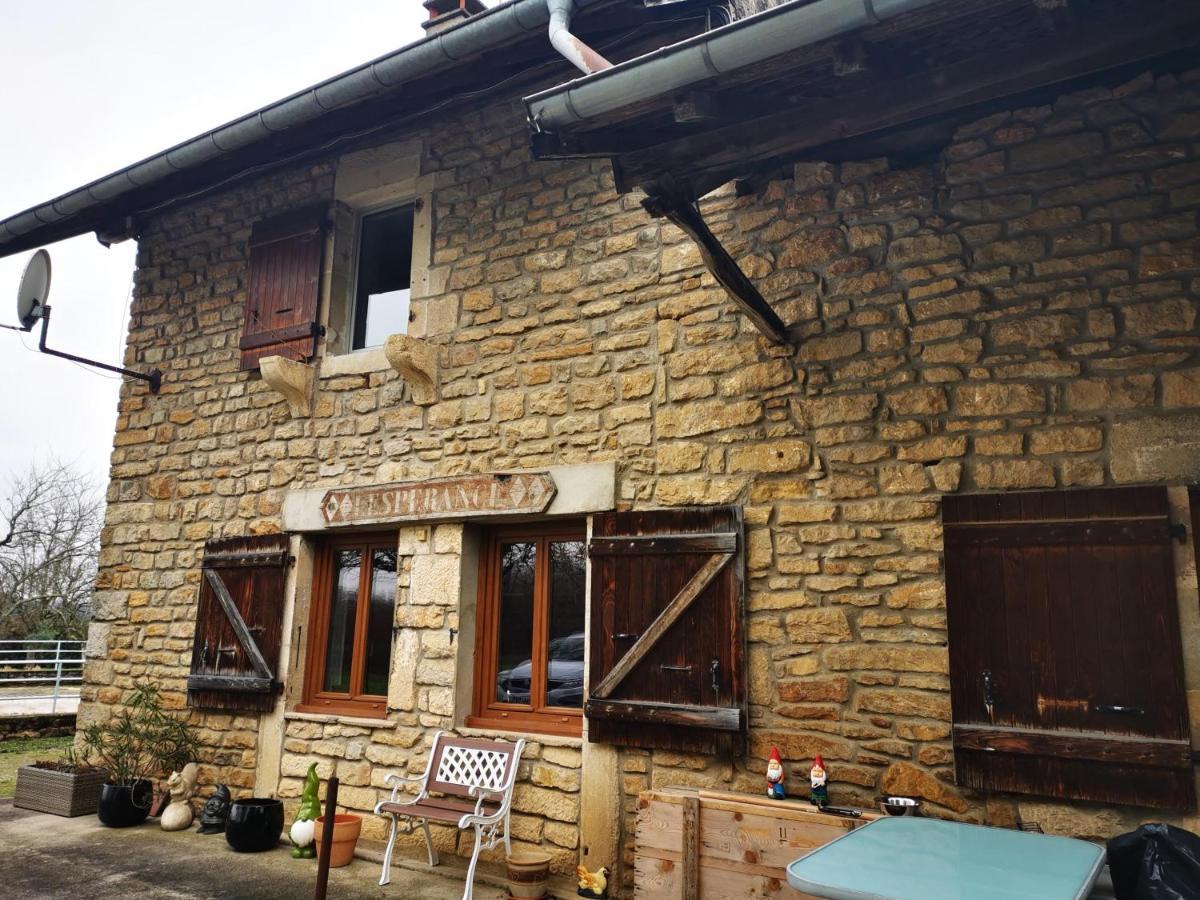 مبيت وإفطار Bersaillin Domaine De L'Esperance, Chambre Rose المظهر الخارجي الصورة